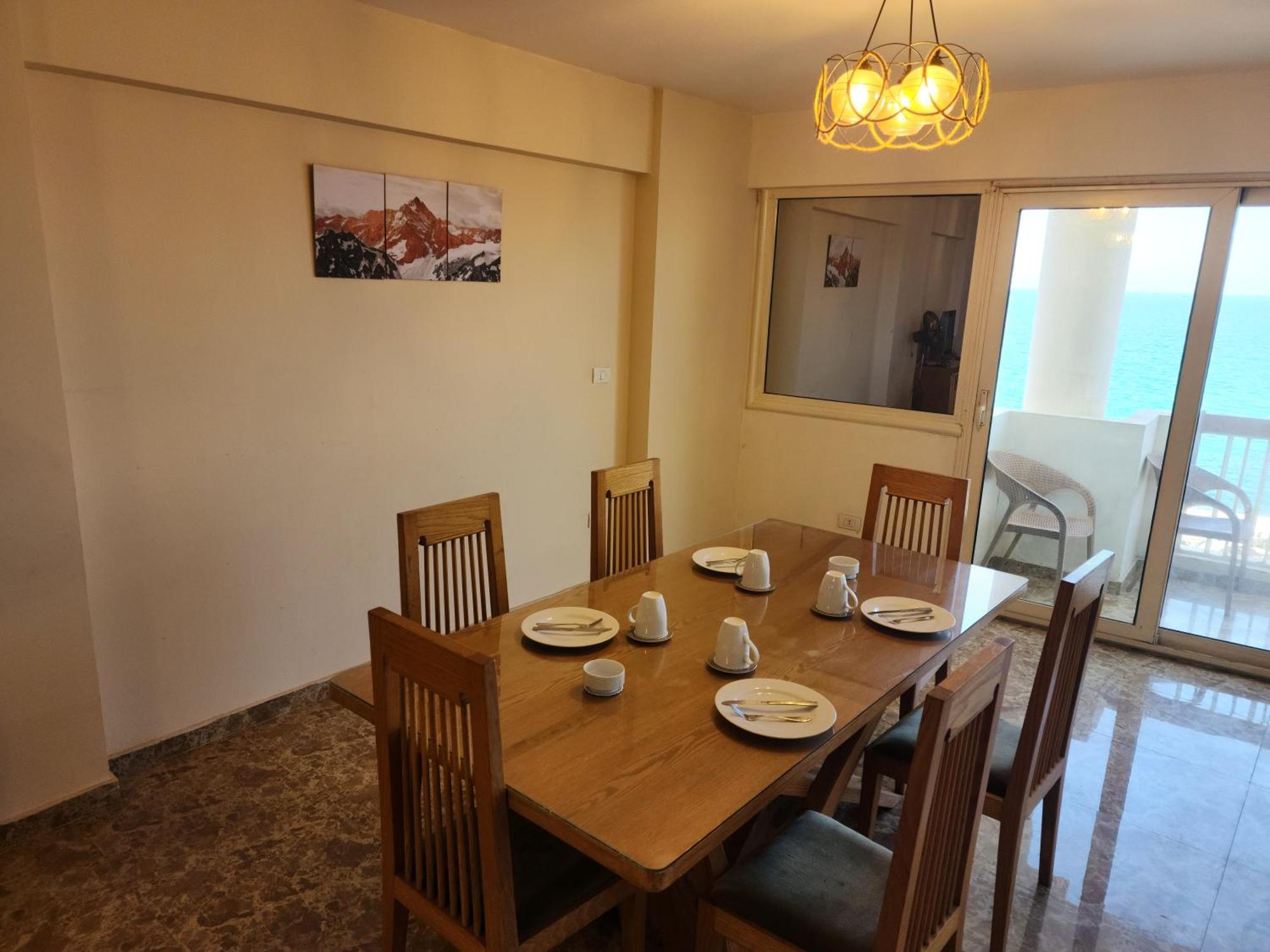 Midpoint Sea View - Families Only Apartment Alexandria Room photo